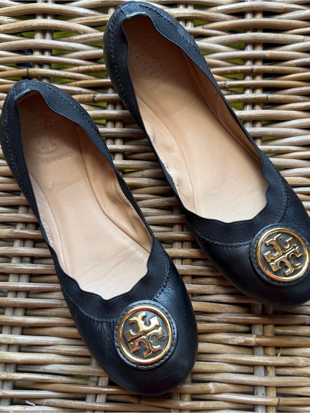 Tory Burch Ballet Flats Size 6 Logo Black Casual Career Shoes